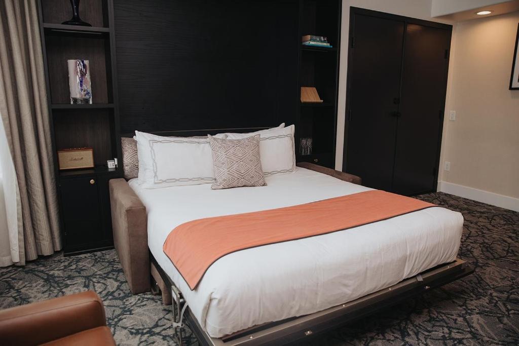The Parker And Rooftop Hotel Vancouver